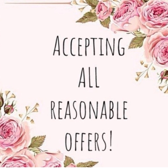 MICHAEL KORS Jet Set Charm Vanilla Lugg Logo Print  Wallet EUC - Picture 11 of 11